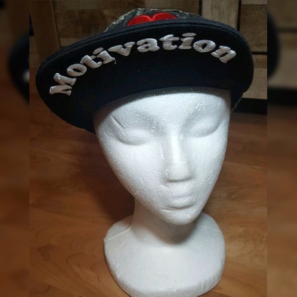 I love haters camo hat - Picture 2 of 6